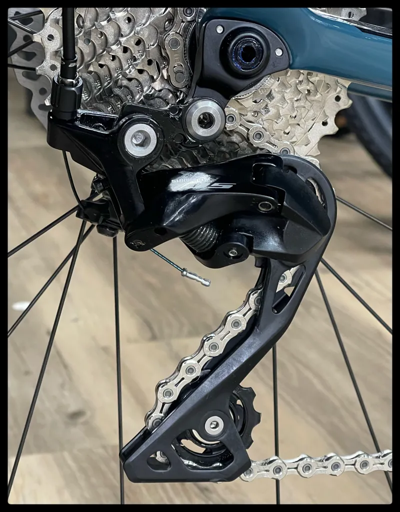 Giant Defy Advanced 2 Small Deep Lake 2022-5